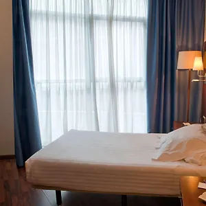 Western Mediterraneo 4* Castelldefels